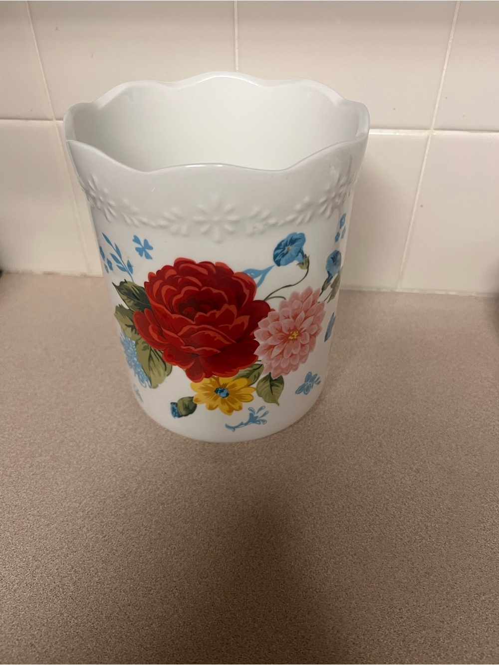 The Pioneer Woman White Ceramic Floral Utensil Crock with Red Rose Accent